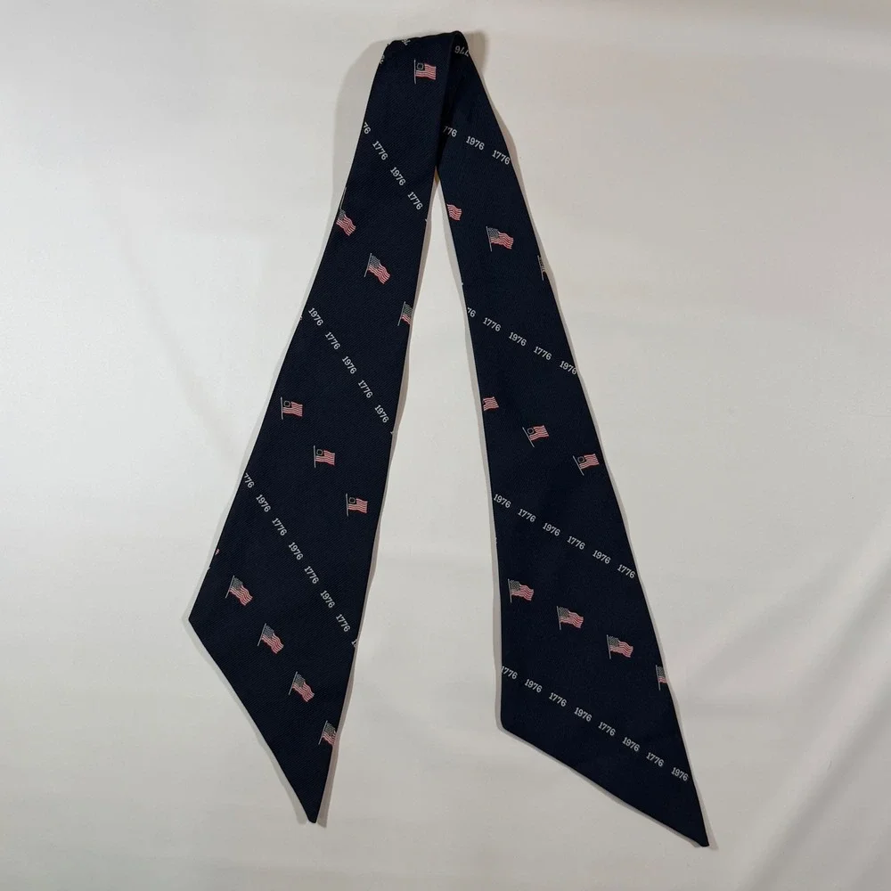VTG American Flag Blue Bicentennial Scarf Neck Tie Navy Blue Patriotic 1776 1976